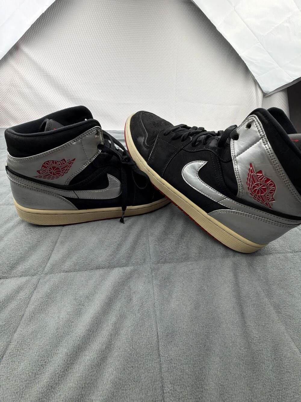 Air Jordan 1 Mid Johnny Kilroy Black Metallic Silver Gym Red